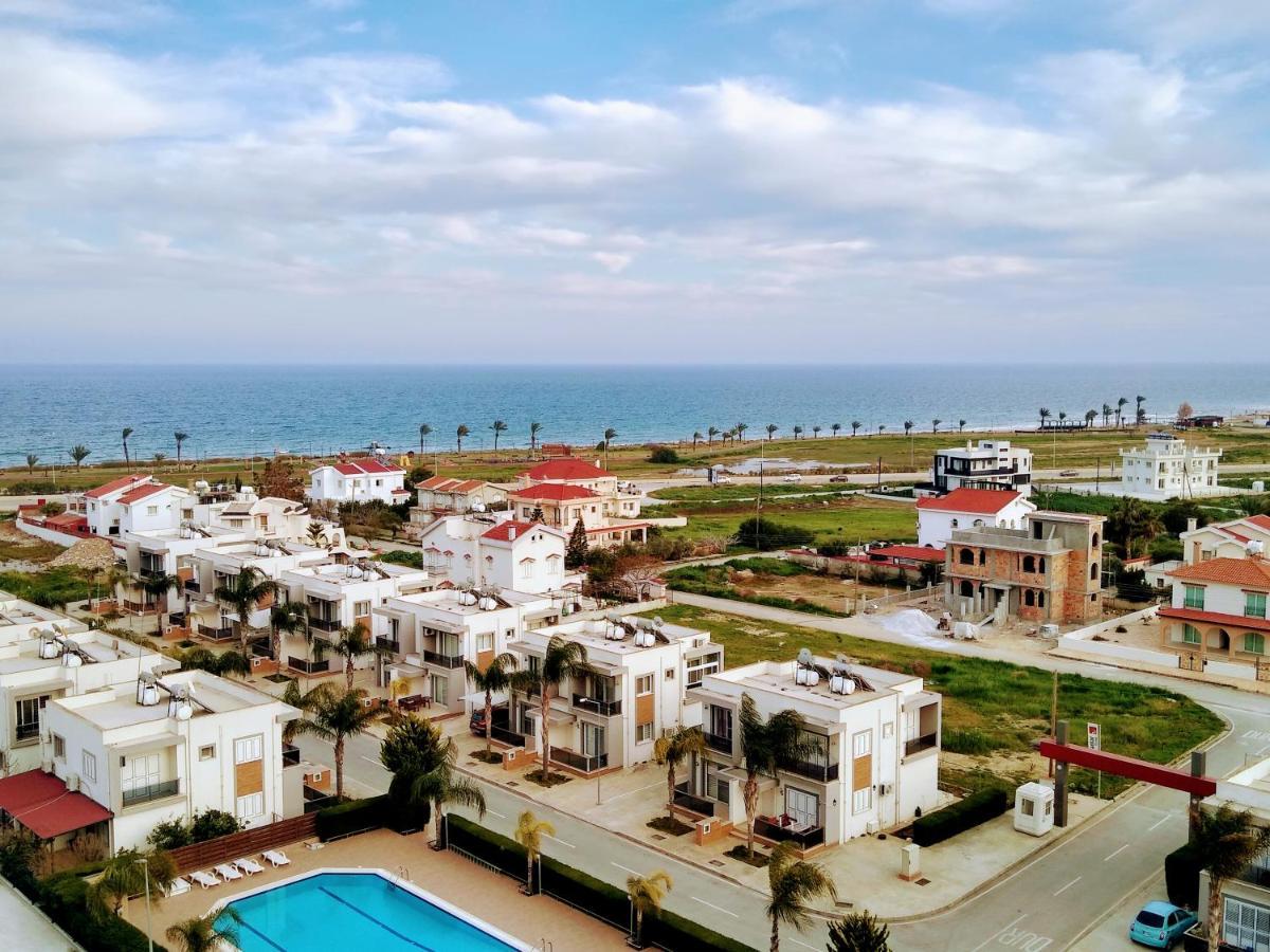 Royal Life Residence Poseidon Studio Trikomo Exterior foto